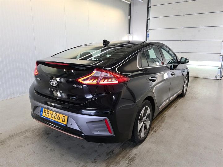 Photo 4 VIN: KMHC851HFHU020357 - HYUNDAI IONIQ 