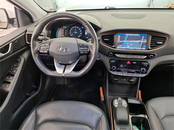 Photo 34 VIN: KMHC851HFJU020689 - HYUNDAI IONIQ 