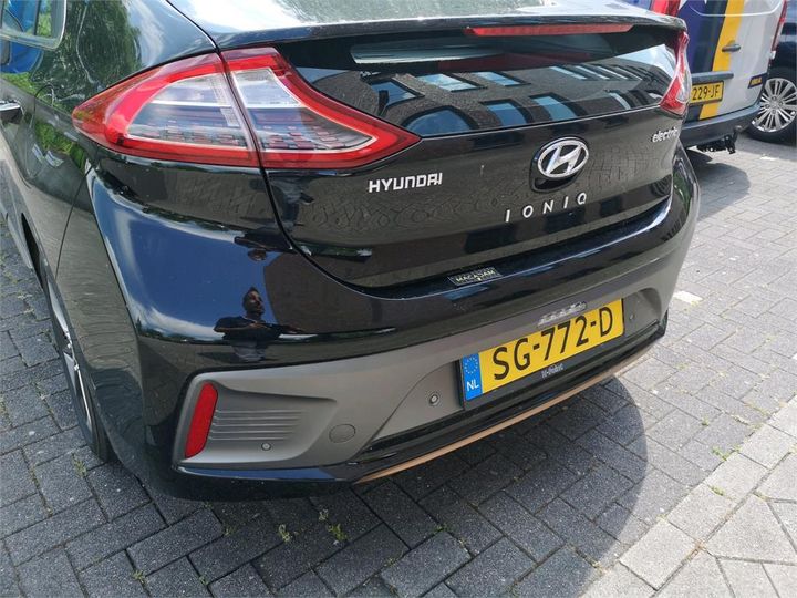 Photo 30 VIN: KMHC851HFJU021130 - HYUNDAI IONIQ 