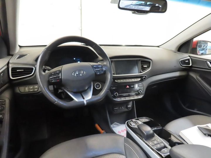 Photo 3 VIN: KMHC851HFJU023261 - HYUNDAI IONIQ 