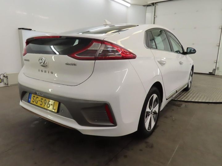 Photo 11 VIN: KMHC851HFJU023408 - HYUNDAI IONIQ 