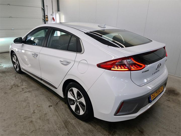 Photo 2 VIN: KMHC851HFJU026874 - HYUNDAI IONIQ 