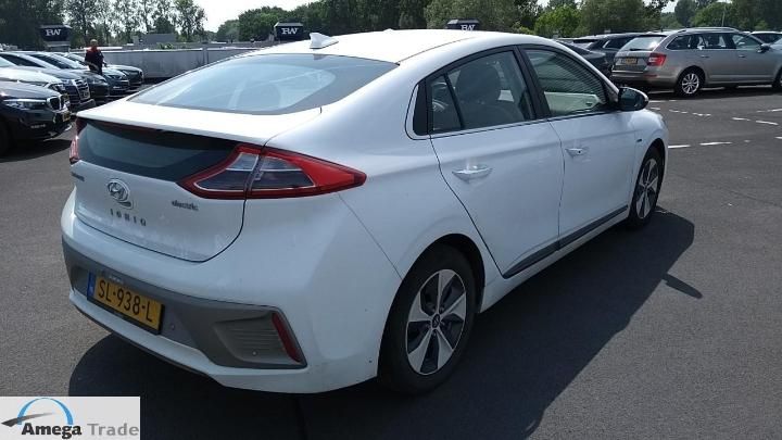 Photo 4 VIN: KMHC851HFJU026975 - HYUNDAI IONIQ 