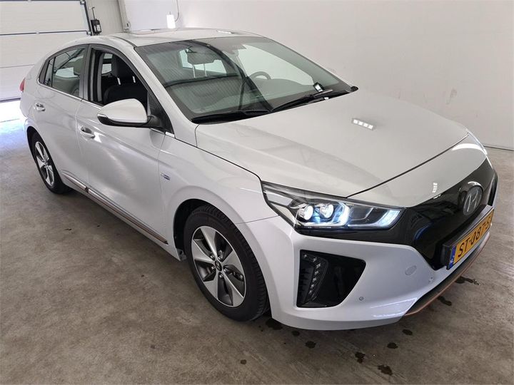 Photo 32 VIN: KMHC851HFJU028348 - HYUNDAI IONIQ 