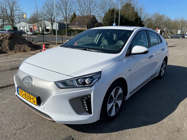 Photo 0 VIN: KMHC851HFJU030831 - HYUNDAI IONIQ 