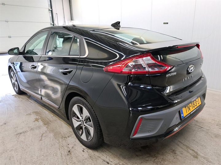 Photo 3 VIN: KMHC851HFJU033904 - HYUNDAI IONIQ 