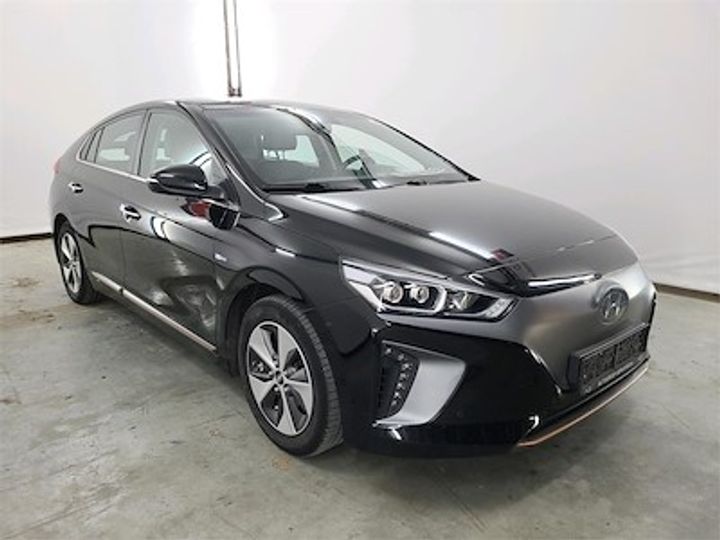 Photo 2 VIN: KMHC851HFKU045941 - HYUNDAI IONIQ EV 