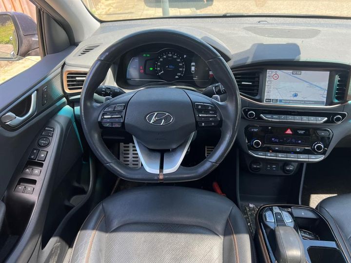 Photo 5 VIN: KMHC851HFKU047565 - HYUNDAI IONIQ 