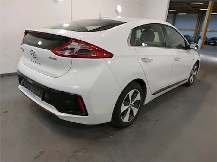 Photo 4 VIN: KMHC851HFKU048699 - HYUNDAI IONIQ EV 