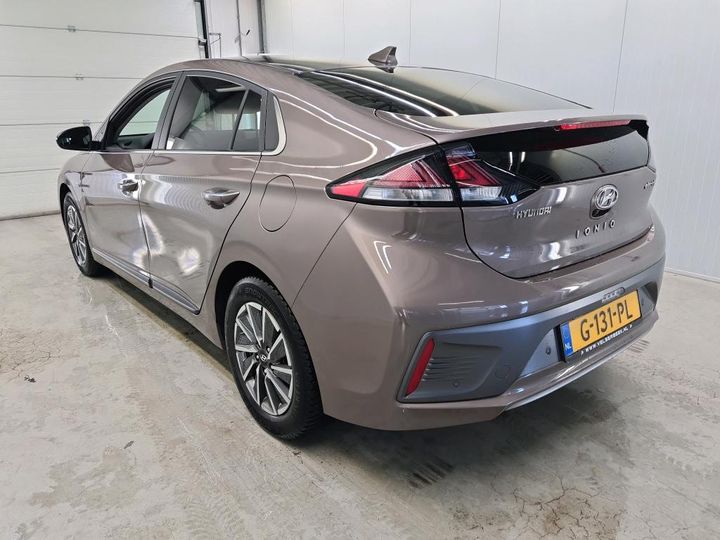 Photo 2 VIN: KMHC851JFLU054145 - HYUNDAI IONIQ 