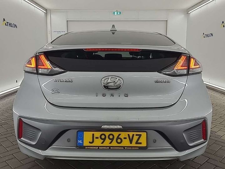 Photo 14 VIN: KMHC851JFLU064769 - HYUNDAI IONIQ 