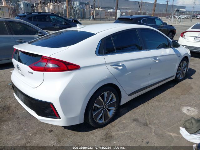 Photo 3 VIN: KMHC85LC5JU064985 - HYUNDAI IONIQ 