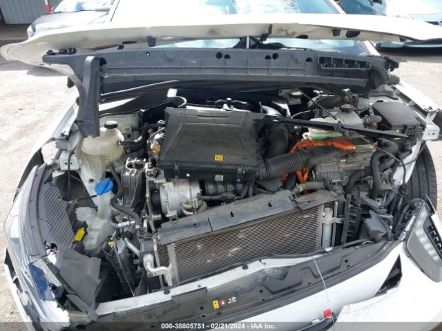 Photo 9 VIN: KMHC85LC6JU089605 - HYUNDAI IONIQ HYBRID 