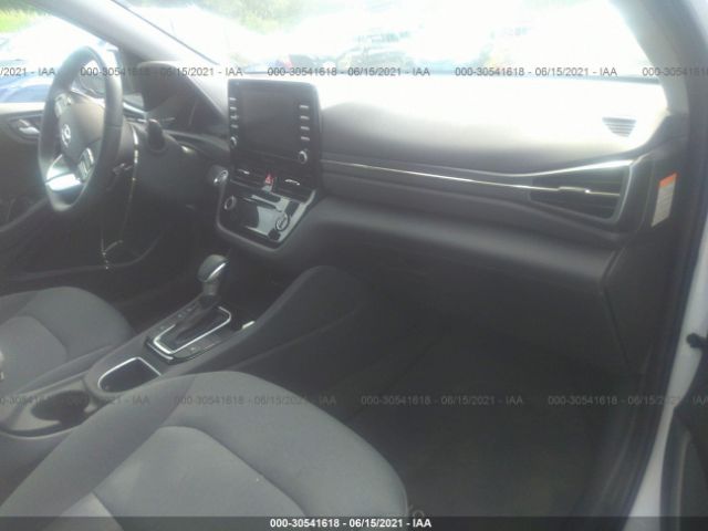 Photo 4 VIN: KMHC85LC6LU211852 - HYUNDAI IONIQ HYBRID 