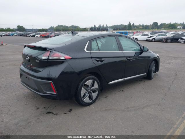 Photo 3 VIN: KMHC85LC6MU255853 - HYUNDAI IONIQ 