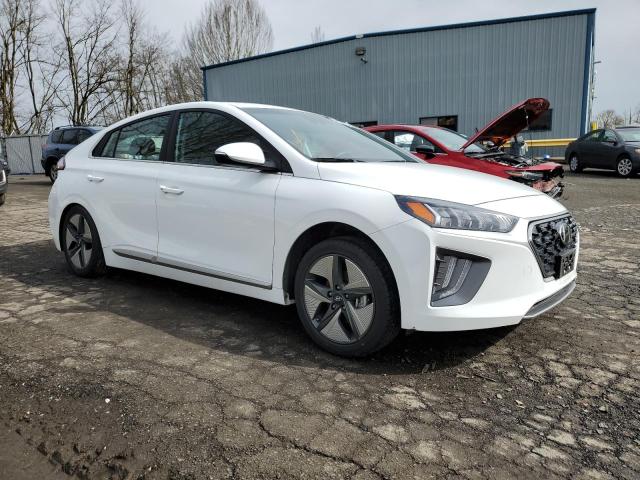 Photo 3 VIN: KMHC85LC9MU260772 - HYUNDAI IONIQ SEL 