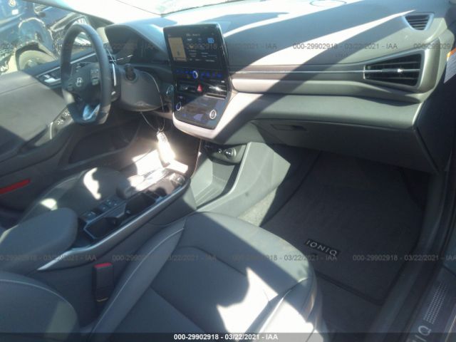 Photo 4 VIN: KMHC85LJ1LU073880 - HYUNDAI IONIQ 