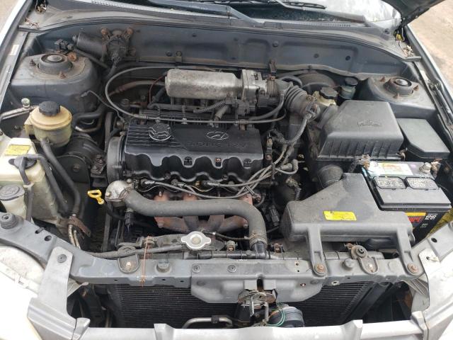 Photo 10 VIN: KMHCF35G7YU056326 - HYUNDAI ACCENT 