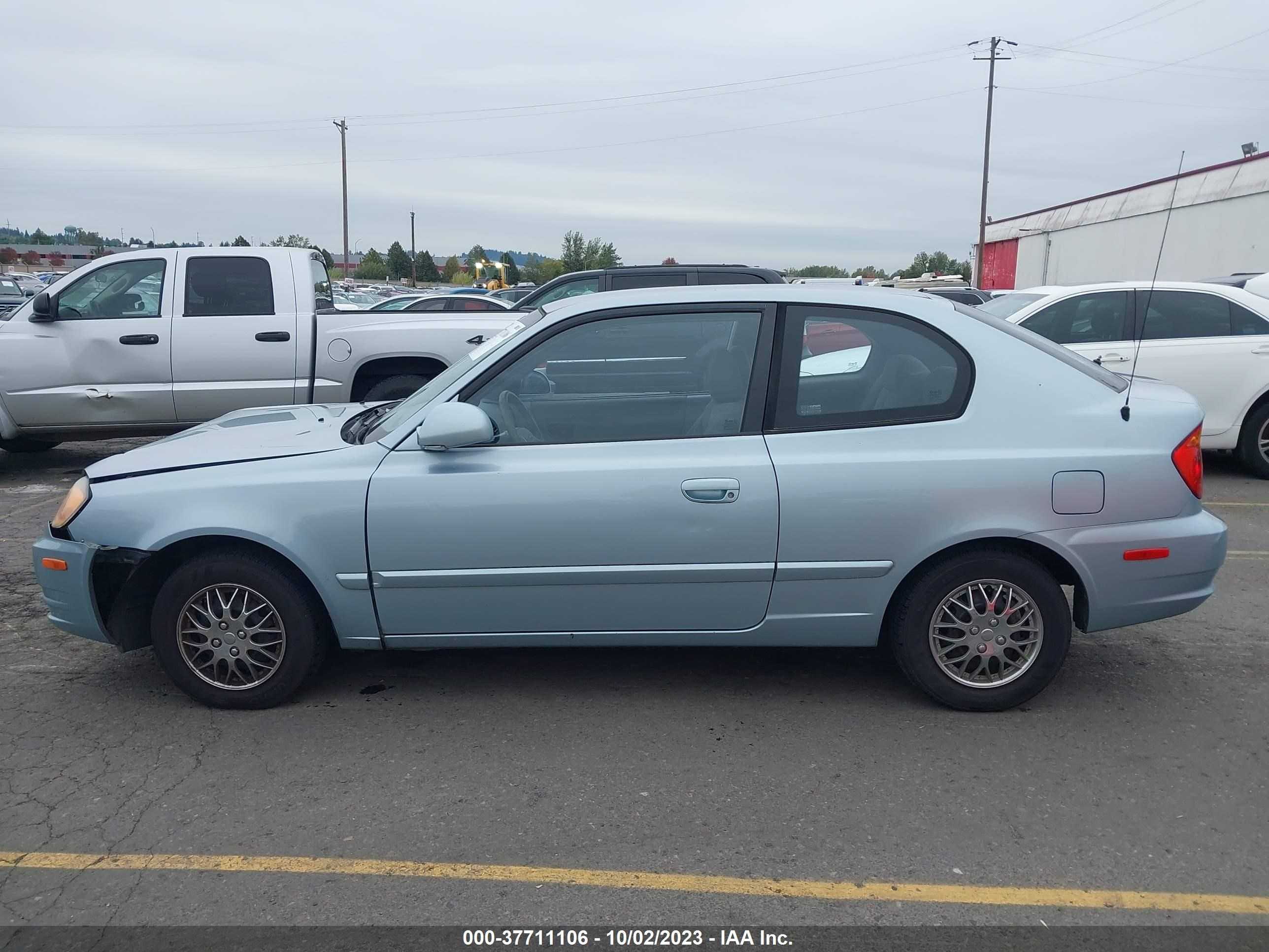 Photo 13 VIN: KMHCG35C15U339990 - HYUNDAI ACCENT 