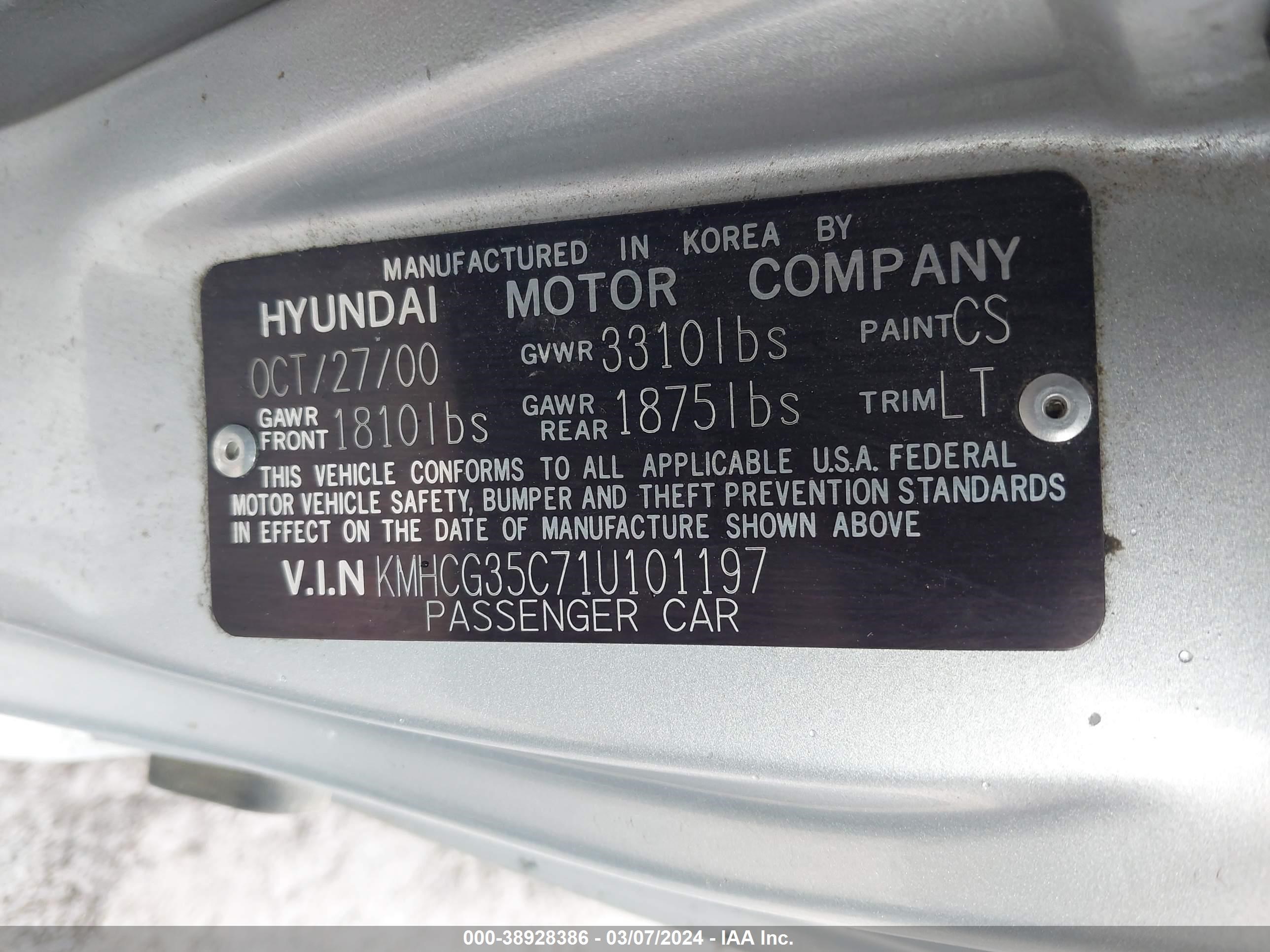 Photo 8 VIN: KMHCG35C71U101197 - HYUNDAI ACCENT 