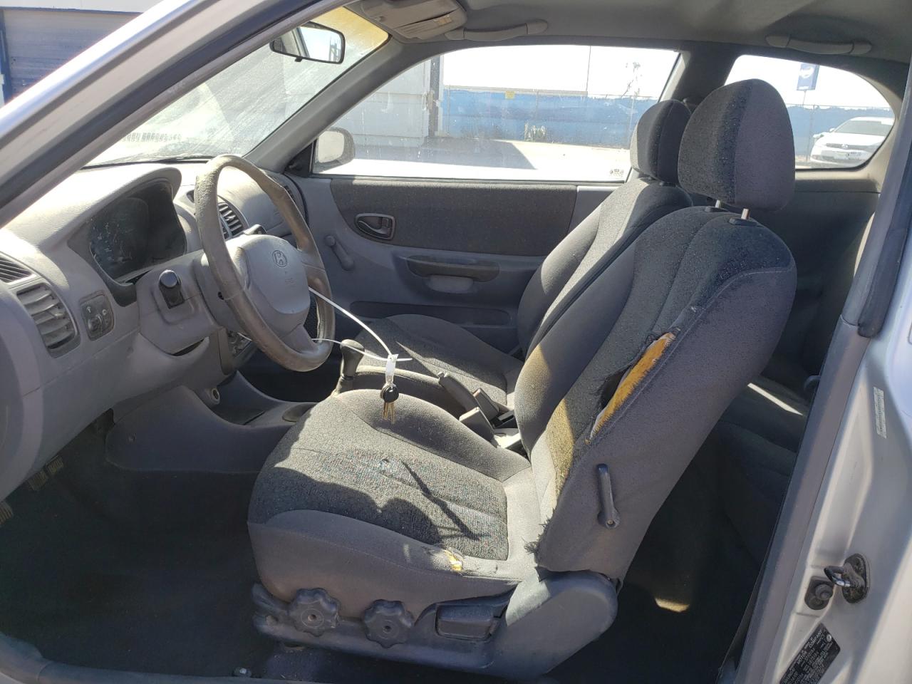 Photo 6 VIN: KMHCG35CX1U079714 - HYUNDAI ACCENT 