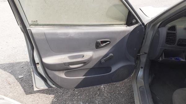 Photo 8 VIN: KMHCG41G26U673462 - HYUNDAI ACCENT 