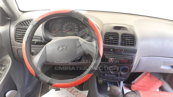 Photo 11 VIN: KMHCG41G85U628735 - HYUNDAI ACCENT 