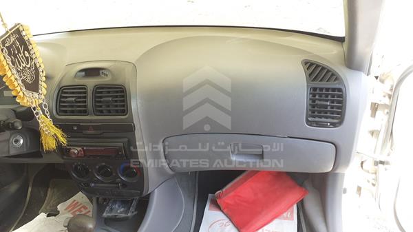 Photo 25 VIN: KMHCG41G85U628735 - HYUNDAI ACCENT 