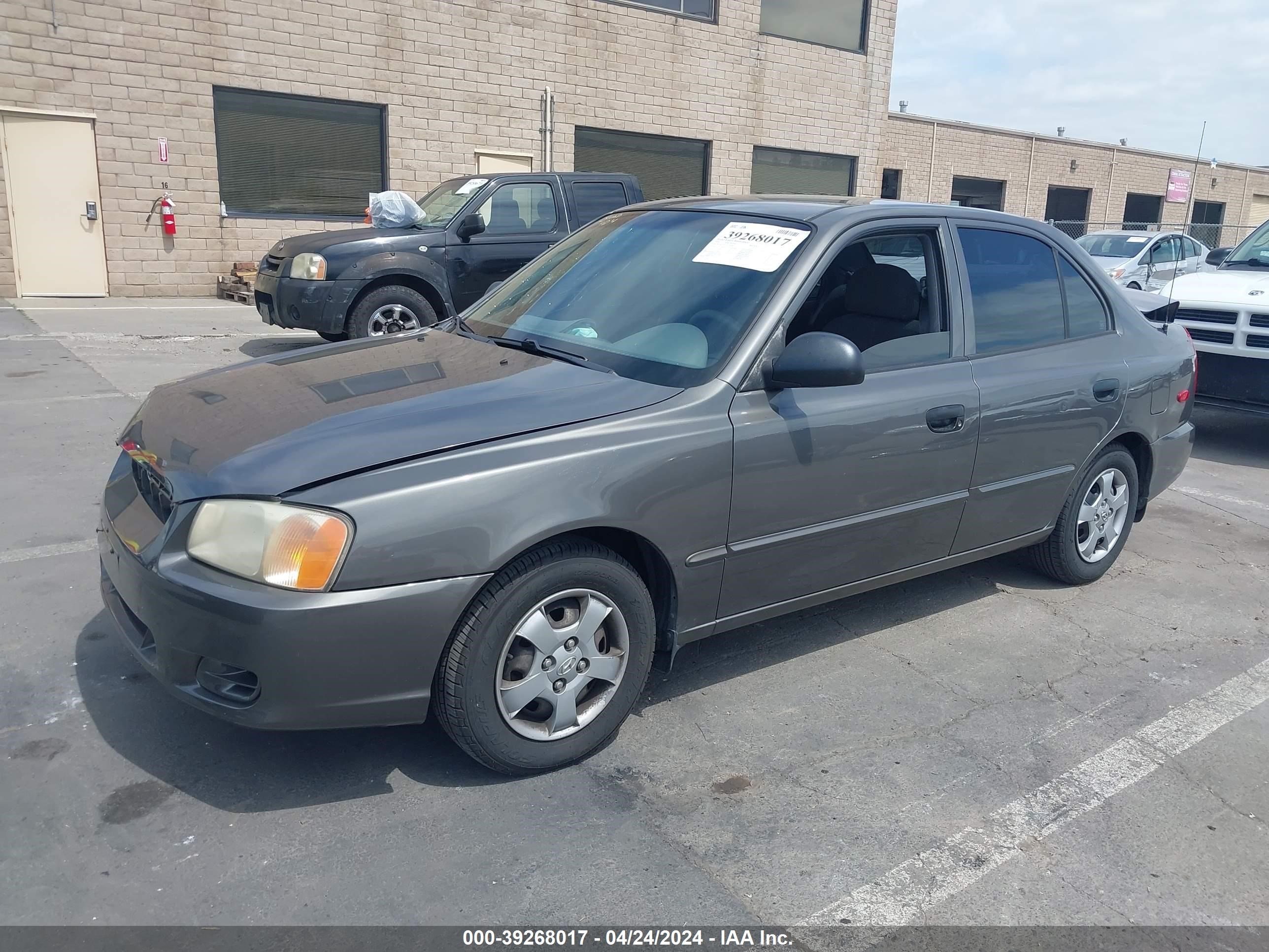 Photo 1 VIN: KMHCG45C22U402645 - HYUNDAI ACCENT 