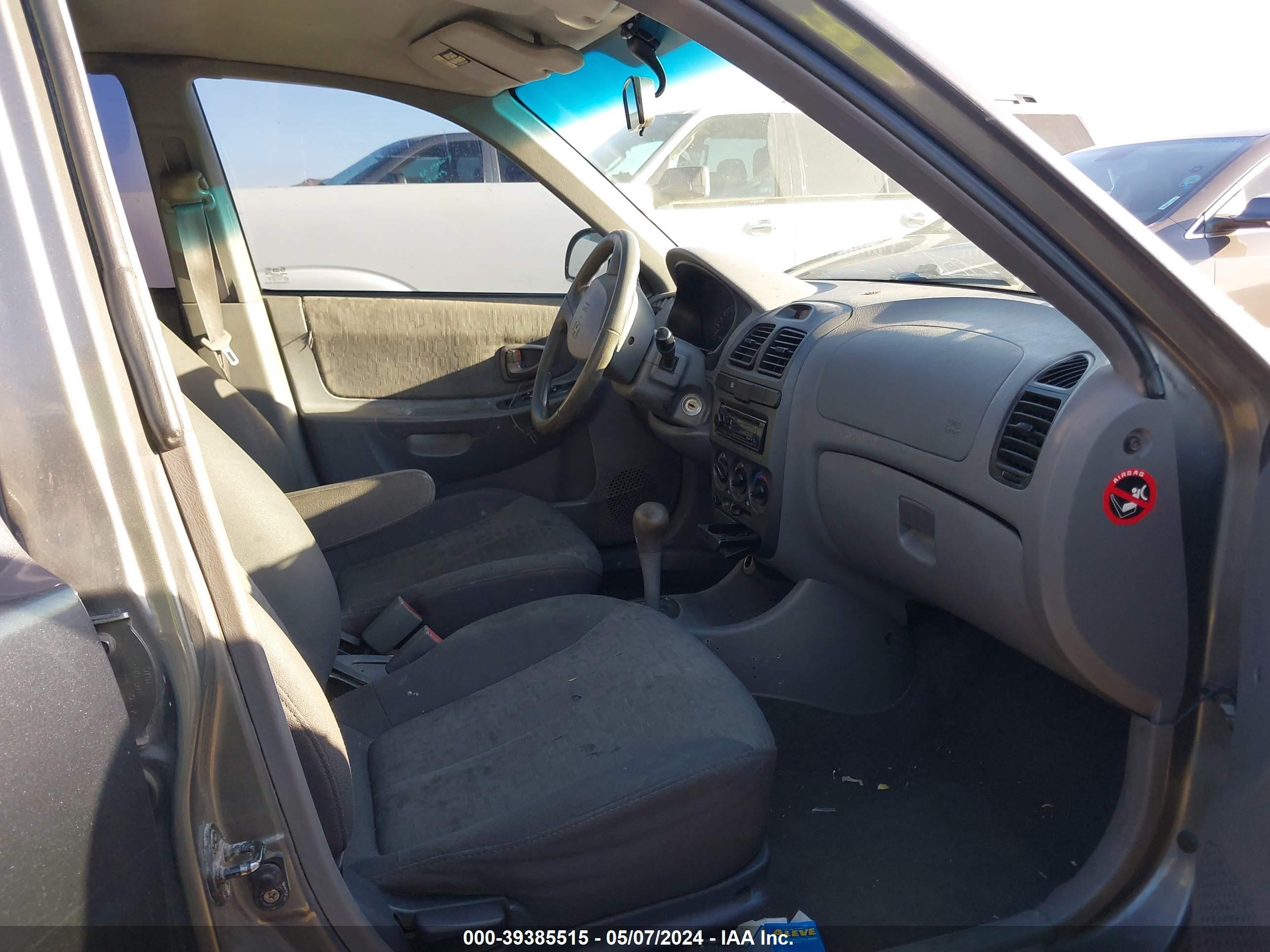 Photo 4 VIN: KMHCG45C35U580312 - HYUNDAI ACCENT 