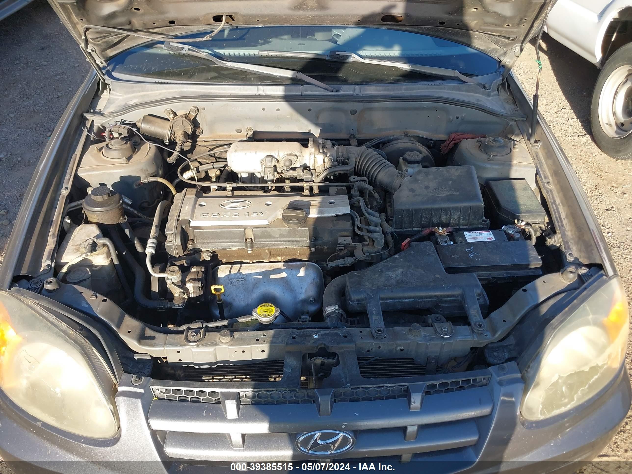 Photo 9 VIN: KMHCG45C35U580312 - HYUNDAI ACCENT 