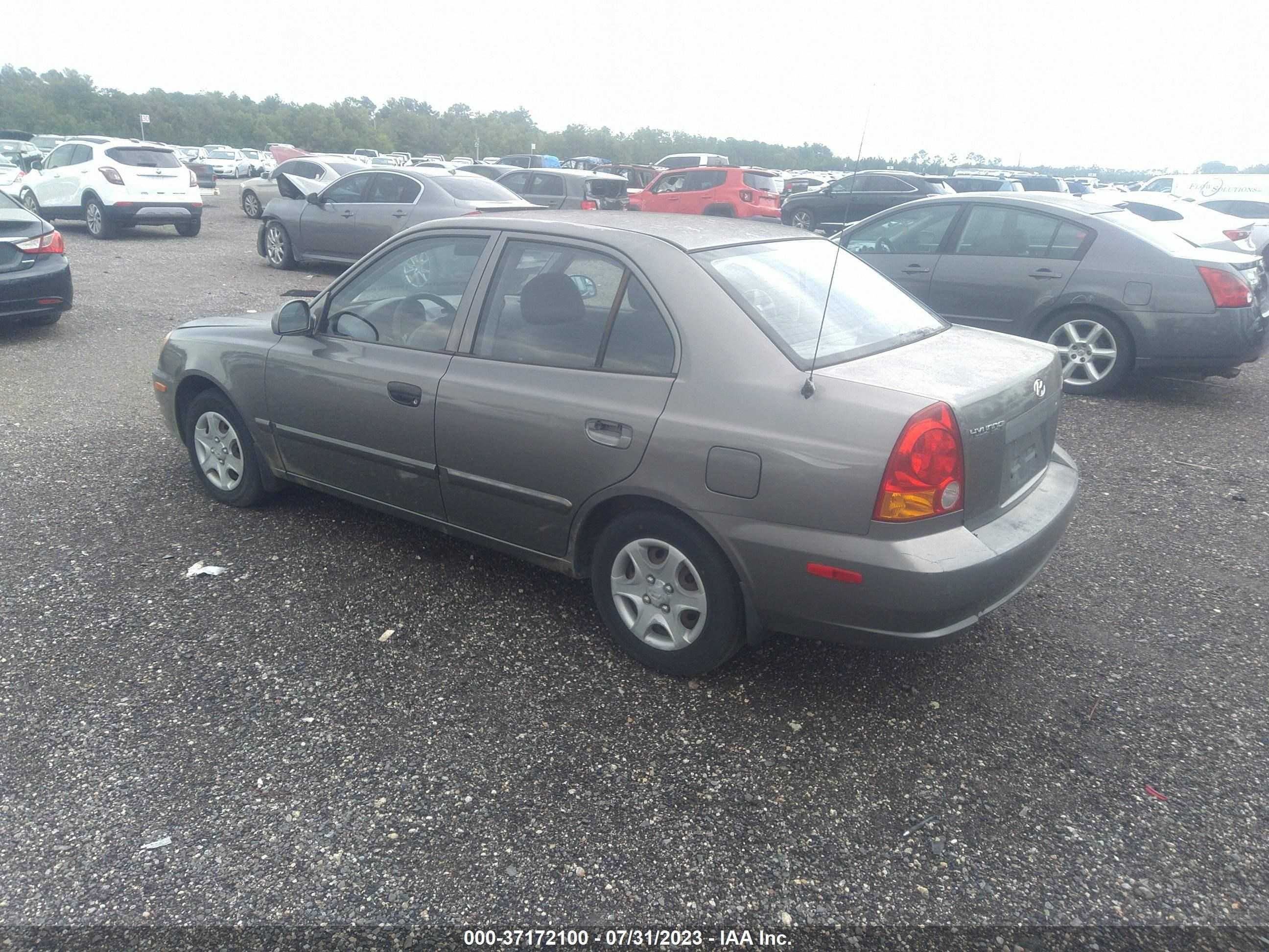 Photo 2 VIN: KMHCG45C44U553294 - HYUNDAI ACCENT 