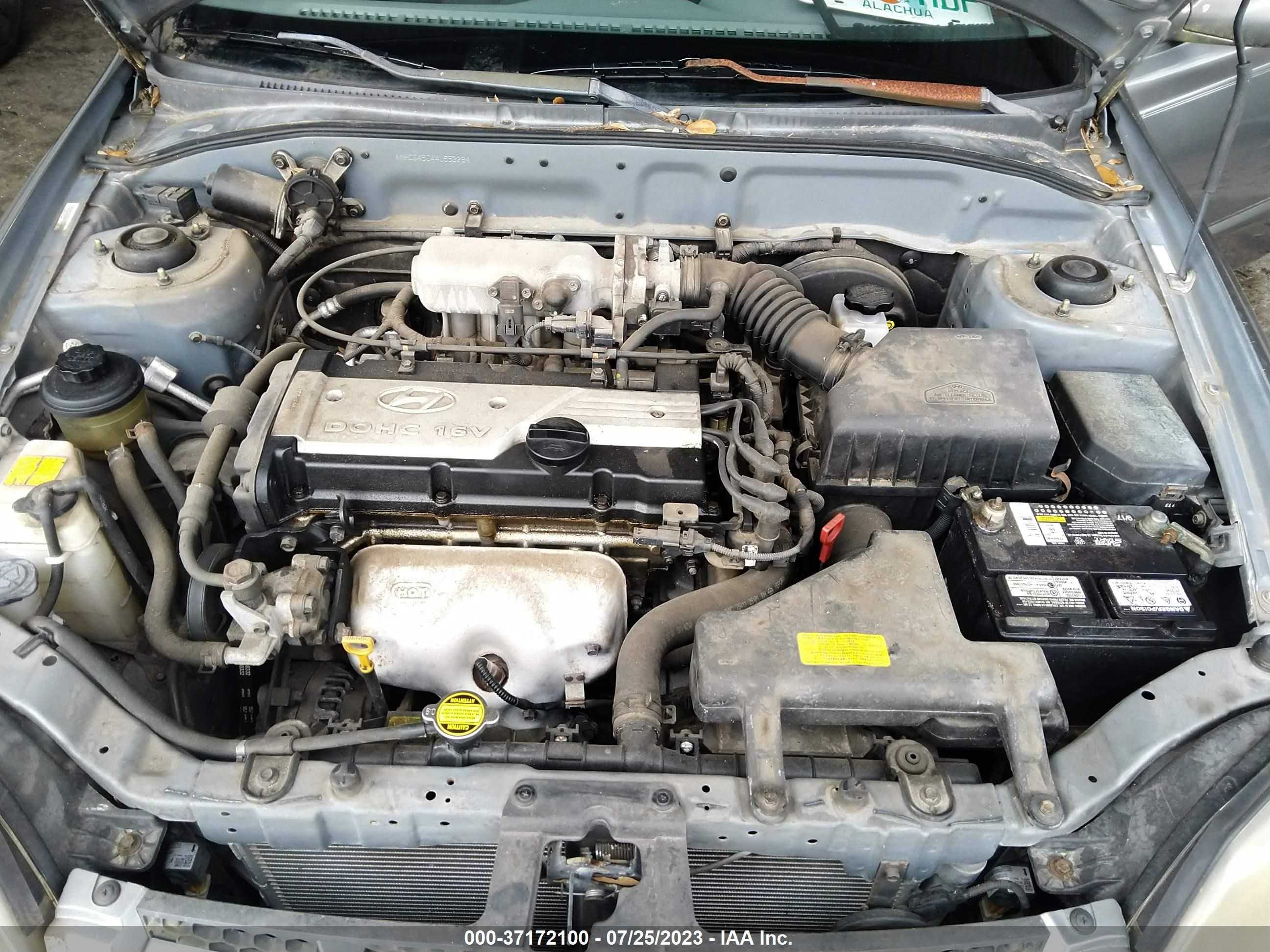 Photo 9 VIN: KMHCG45C44U553294 - HYUNDAI ACCENT 