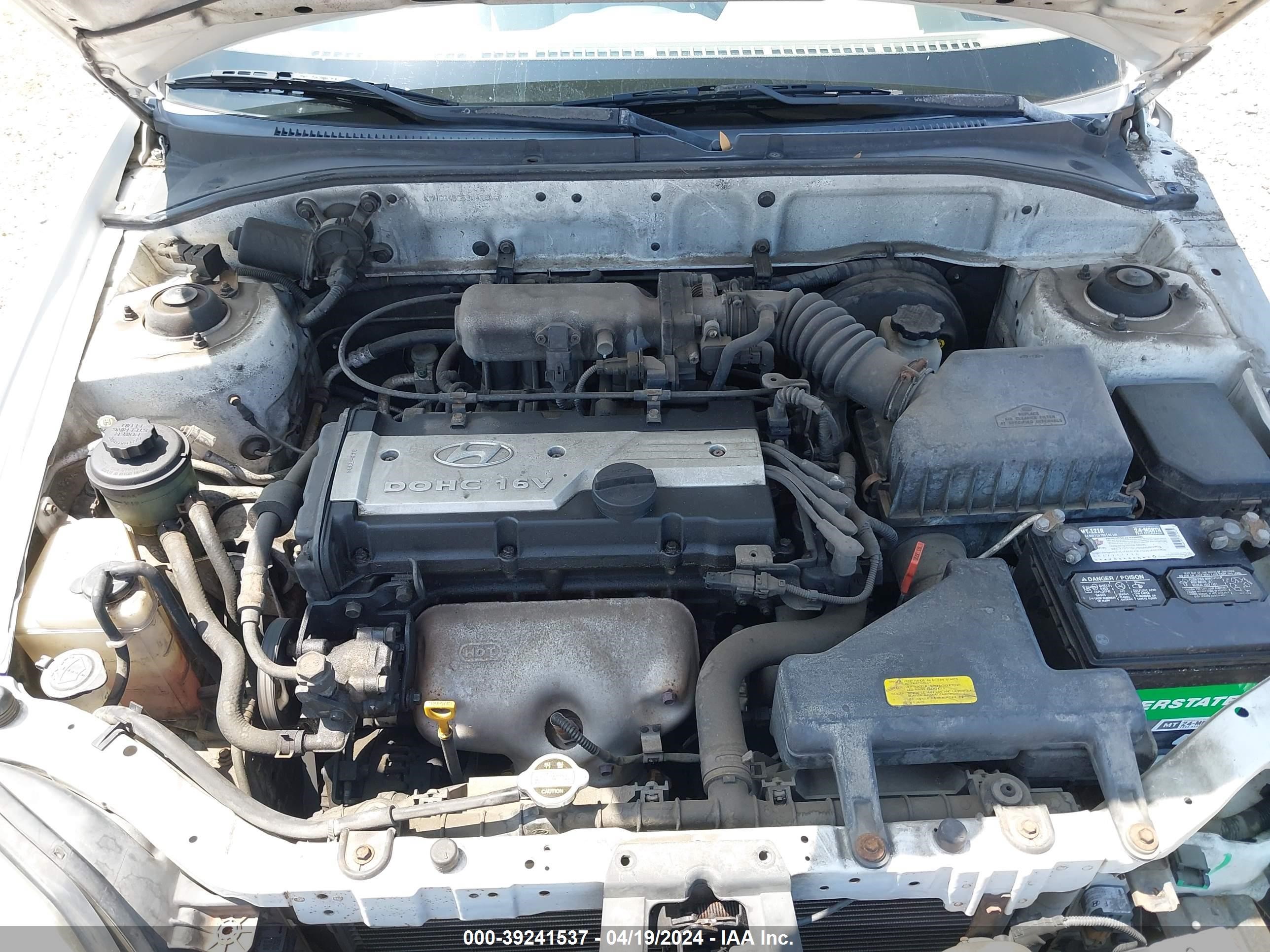 Photo 9 VIN: KMHCG45C53U422647 - HYUNDAI ACCENT 