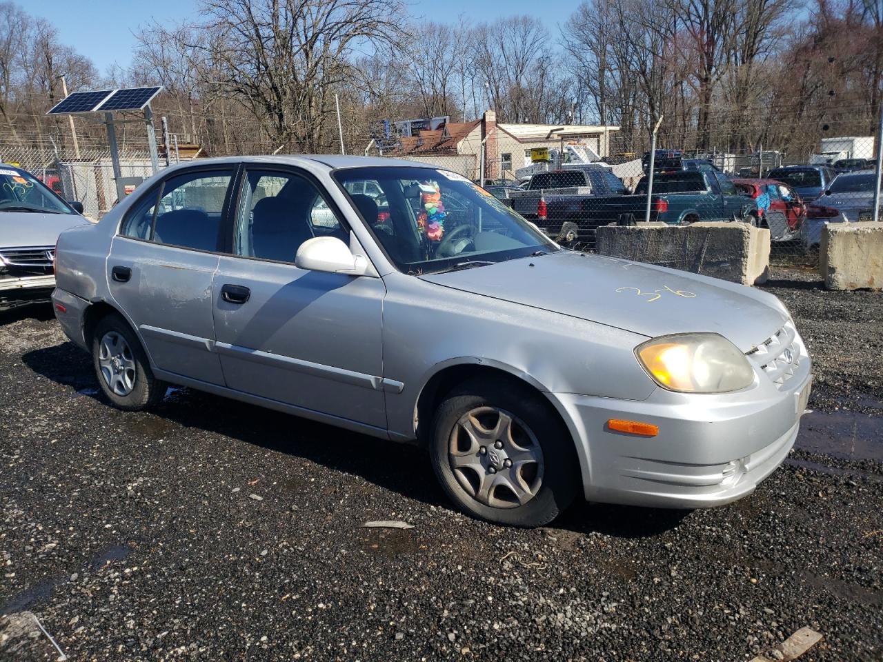 Photo 3 VIN: KMHCG45C53U497980 - HYUNDAI ACCENT 