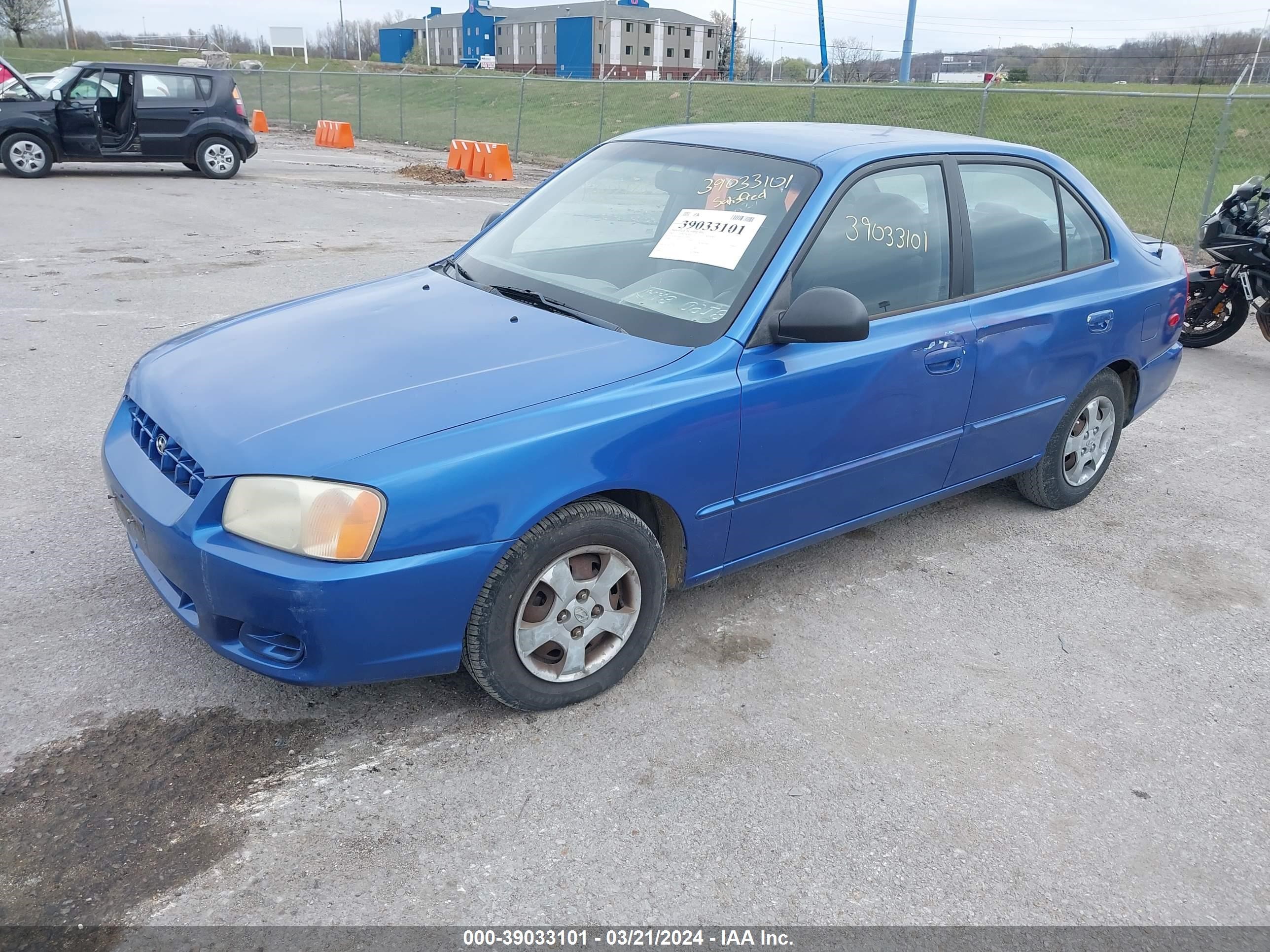 Photo 1 VIN: KMHCG45C72U339090 - HYUNDAI ACCENT 