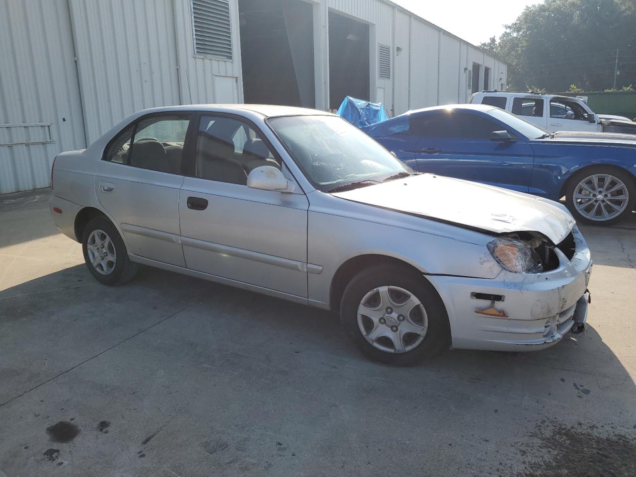 Photo 3 VIN: KMHCG45C74U555122 - HYUNDAI ACCENT 