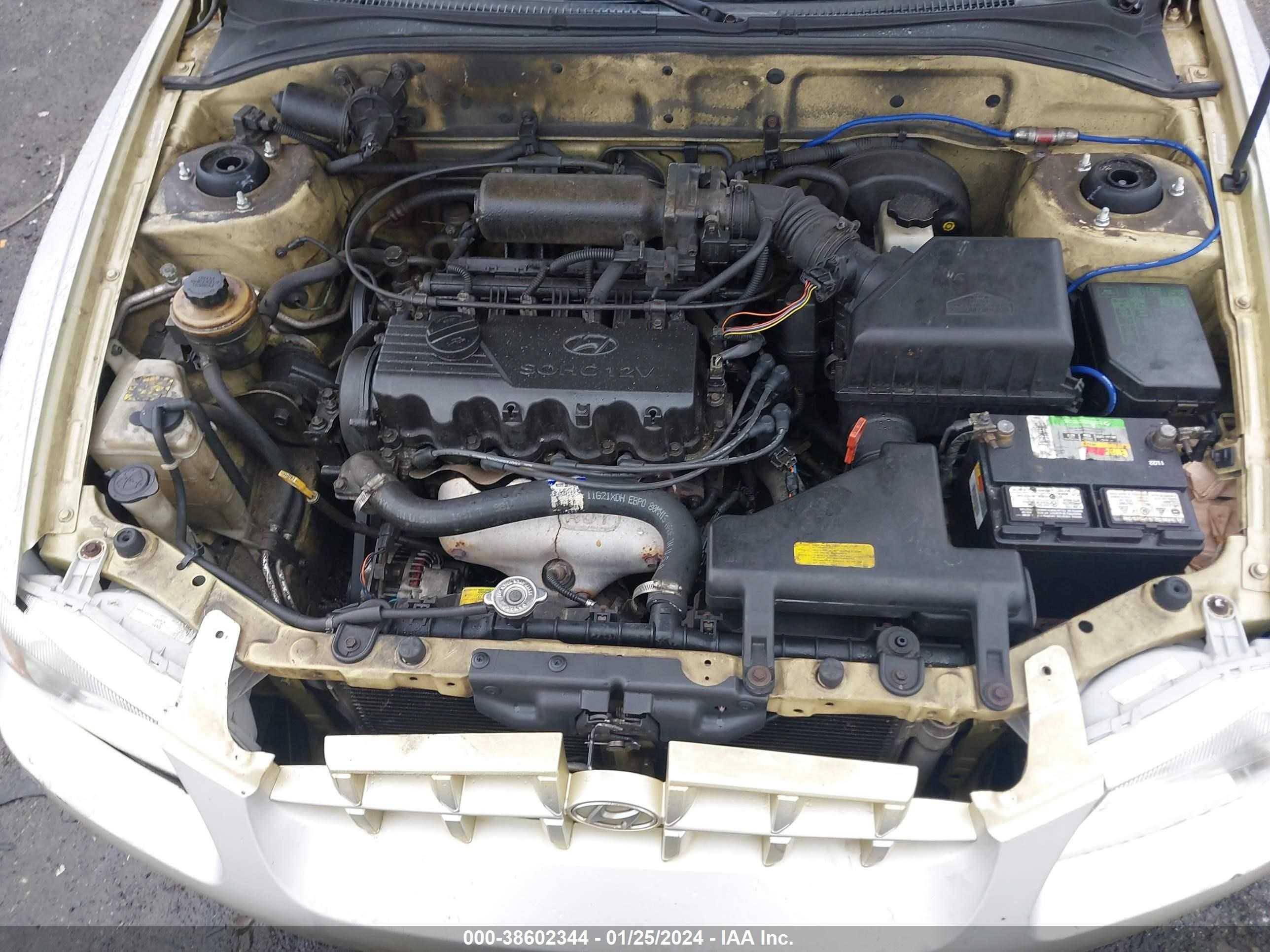 Photo 9 VIN: KMHCG45G3YU136306 - HYUNDAI ACCENT 