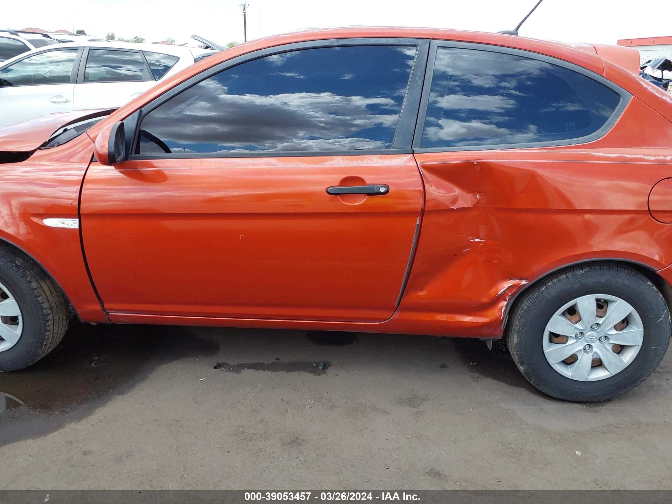 Photo 14 VIN: KMHCM36C08U080856 - HYUNDAI ACCENT GS 