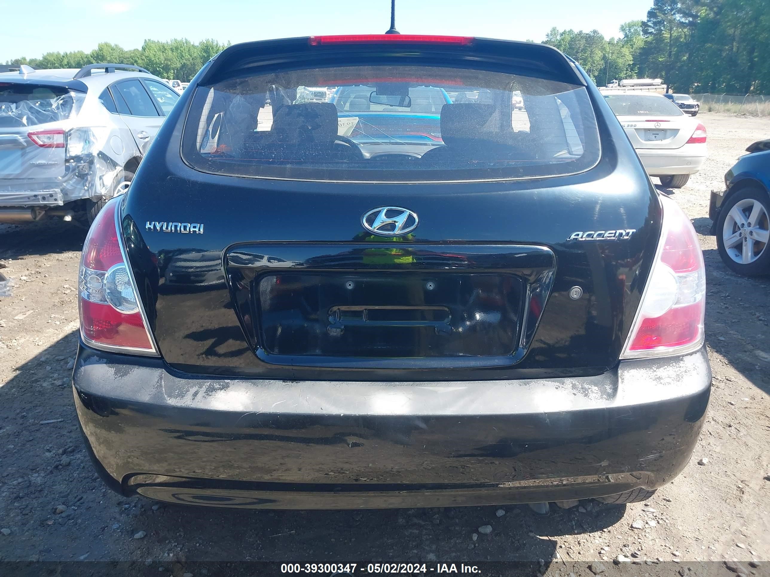 Photo 15 VIN: KMHCM36C09U134089 - HYUNDAI ACCENT 