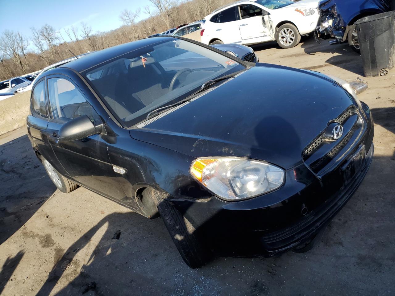 Photo 3 VIN: KMHCM36C27U002495 - HYUNDAI ACCENT 