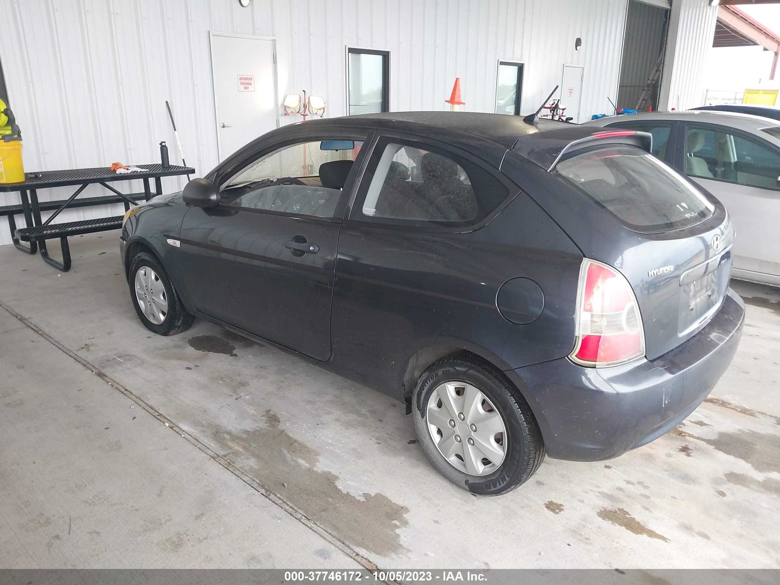 Photo 2 VIN: KMHCM36C57U016147 - HYUNDAI ACCENT 