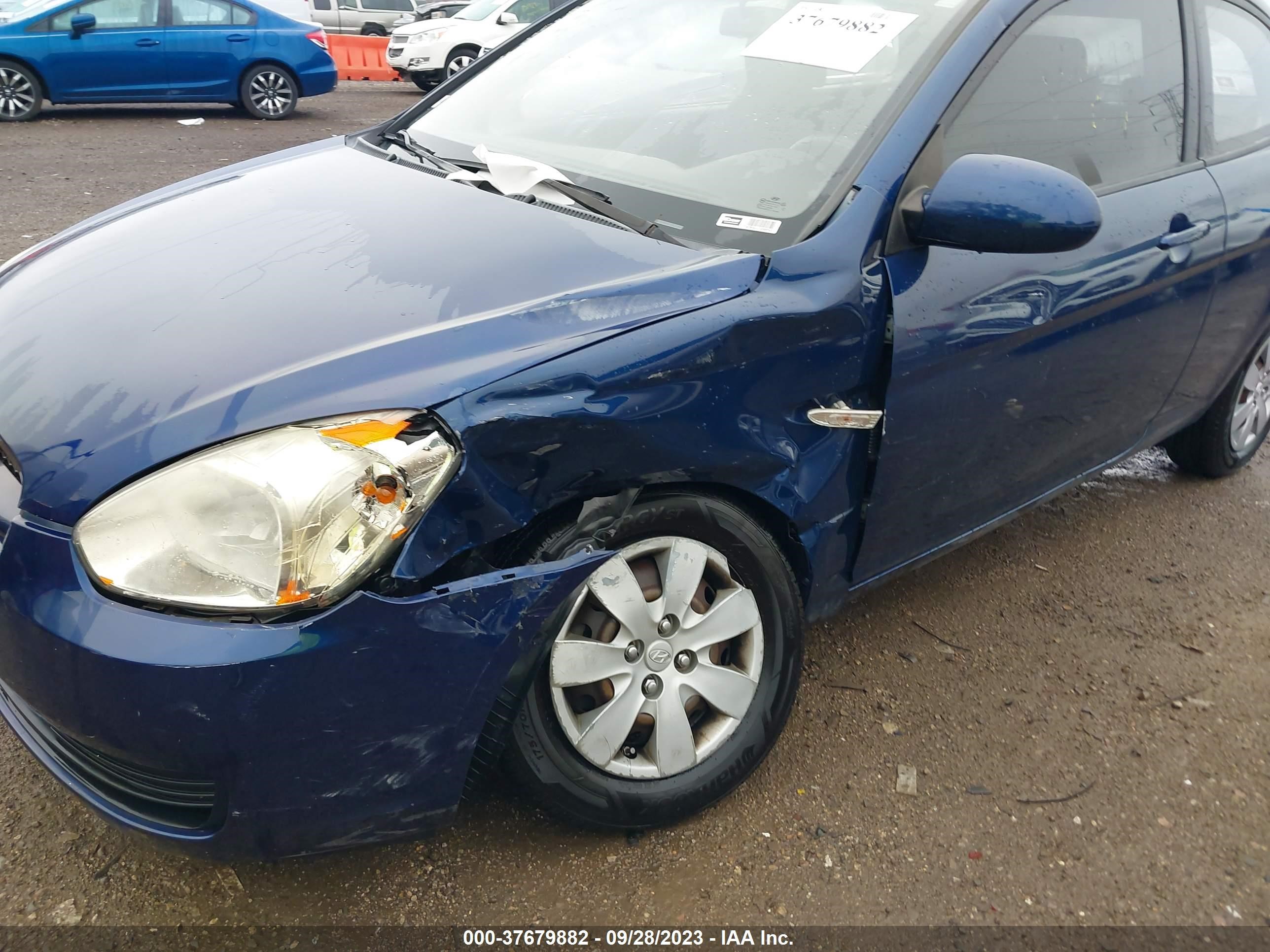 Photo 5 VIN: KMHCM36C68U070199 - HYUNDAI ACCENT 