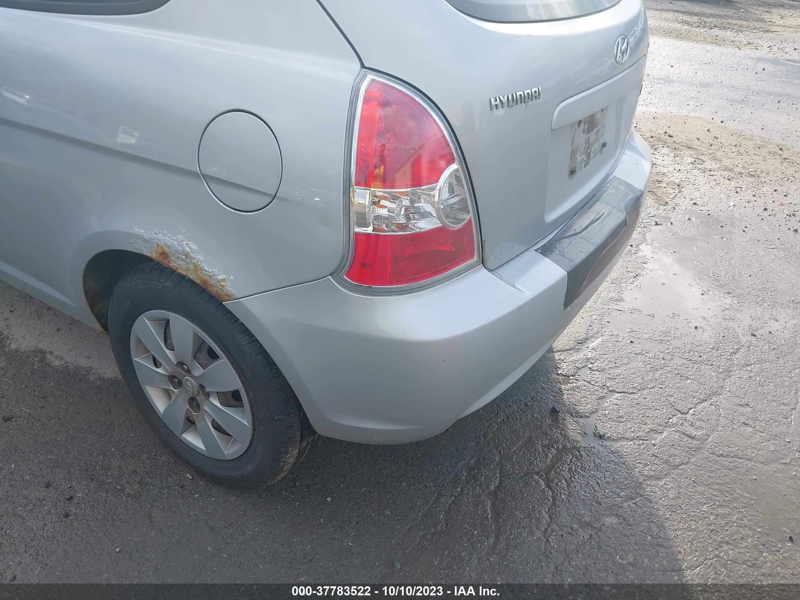 Photo 5 VIN: KMHCM36C68U098357 - HYUNDAI ACCENT 