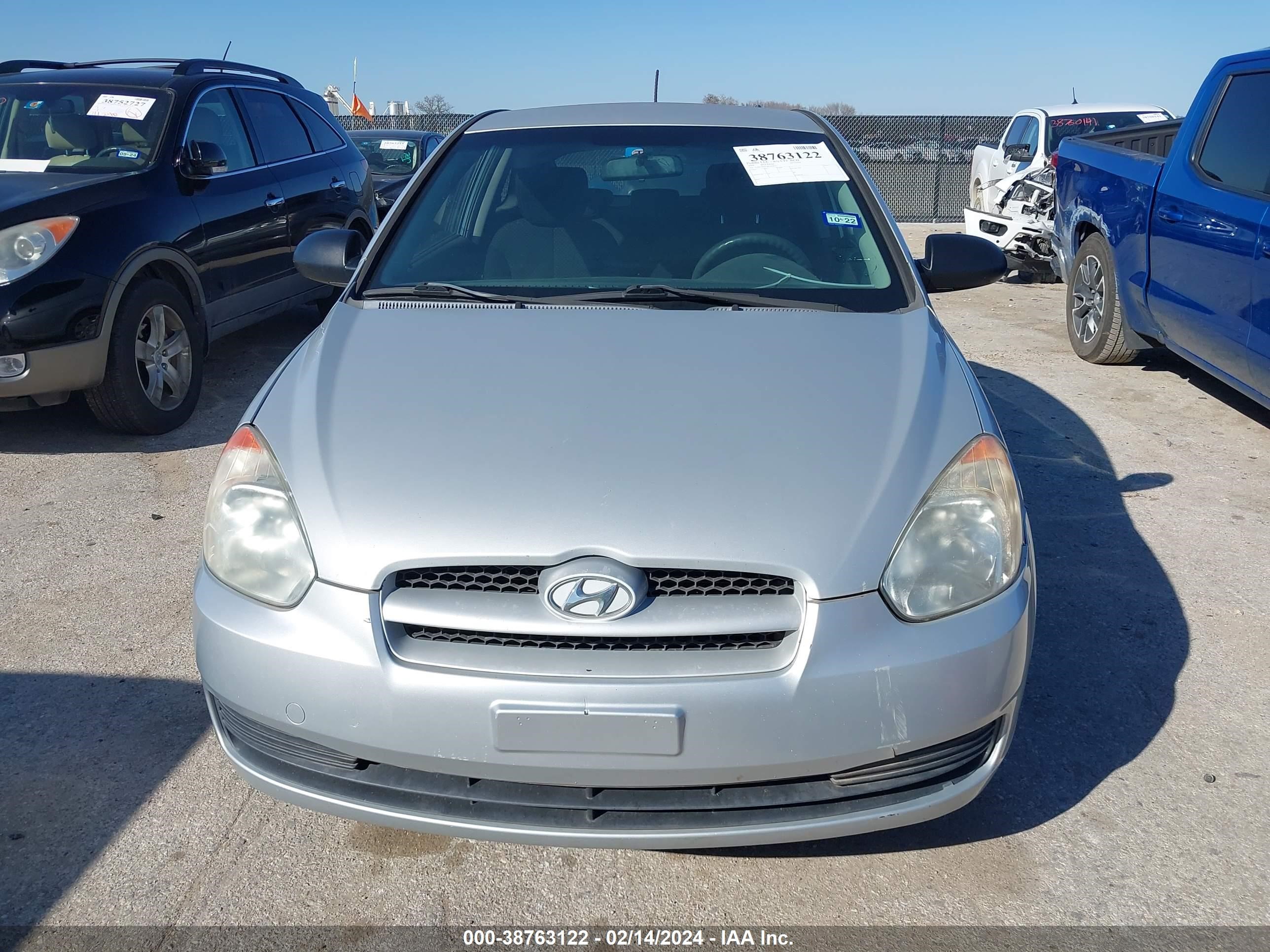 Photo 5 VIN: KMHCM36C98U093816 - HYUNDAI ACCENT 