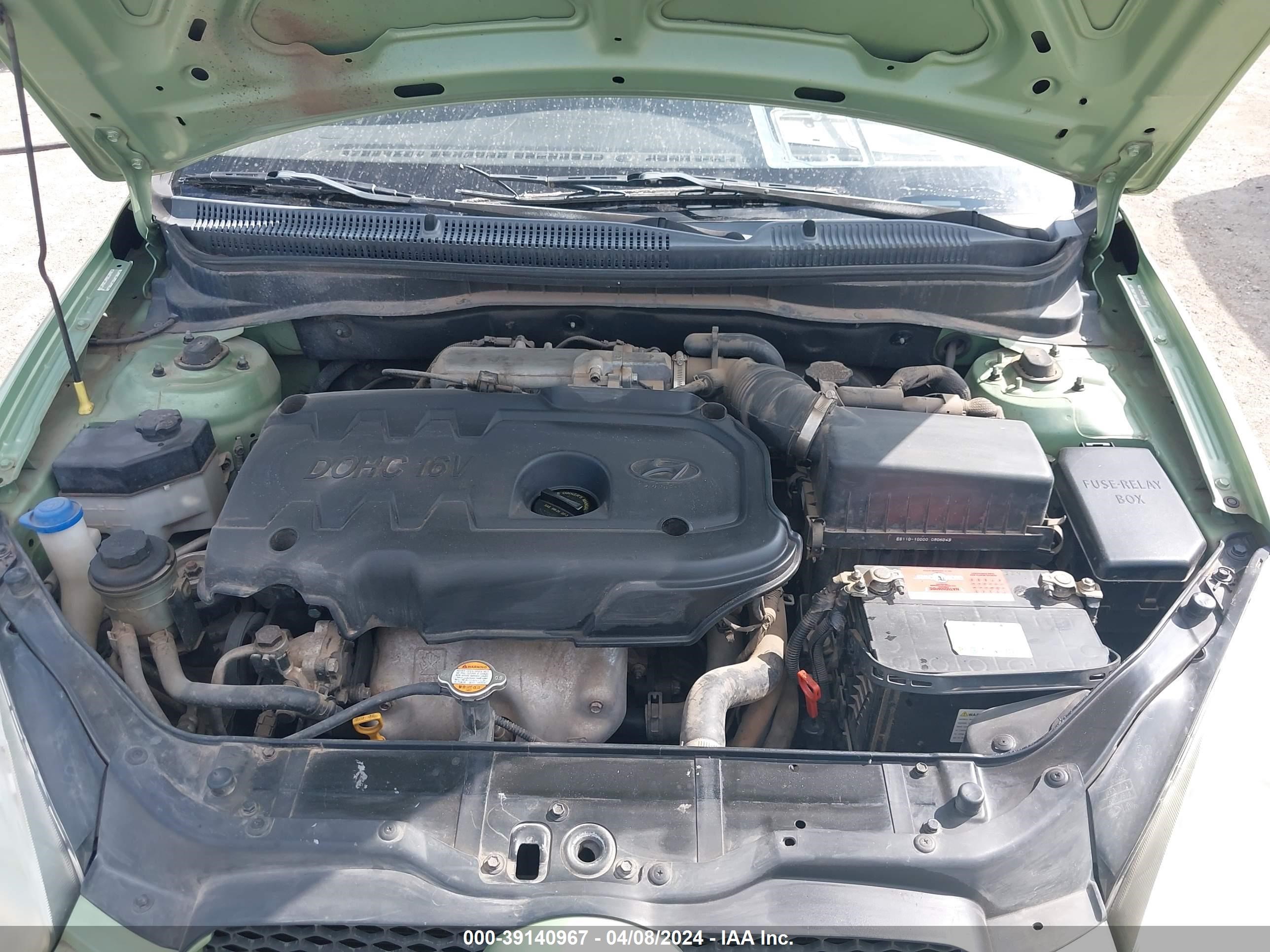 Photo 9 VIN: KMHCM36CX8U100353 - HYUNDAI ACCENT 