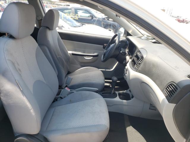 Photo 4 VIN: KMHCM3AC0AU160090 - HYUNDAI ACCENT BLU 