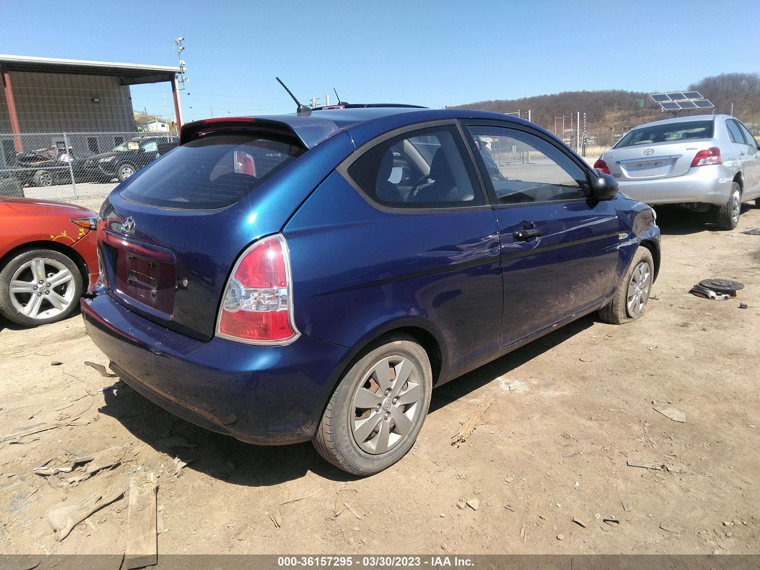 Photo 3 VIN: KMHCM3AC1BU201019 - HYUNDAI ACCENT 