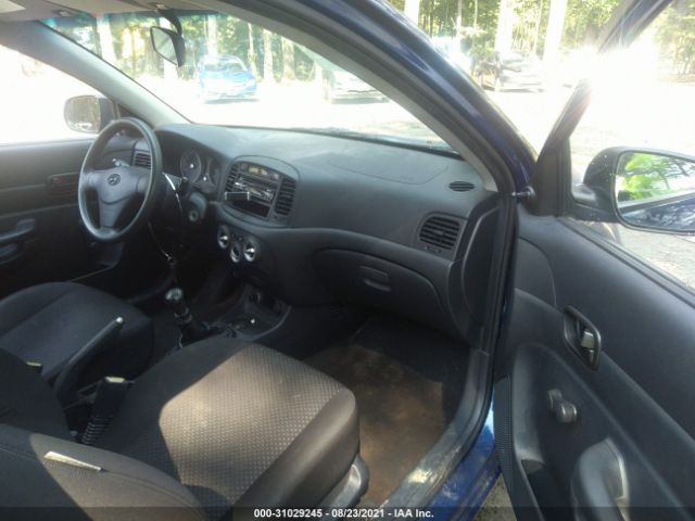 Photo 4 VIN: KMHCM3AC2AU164397 - HYUNDAI ACCENT 