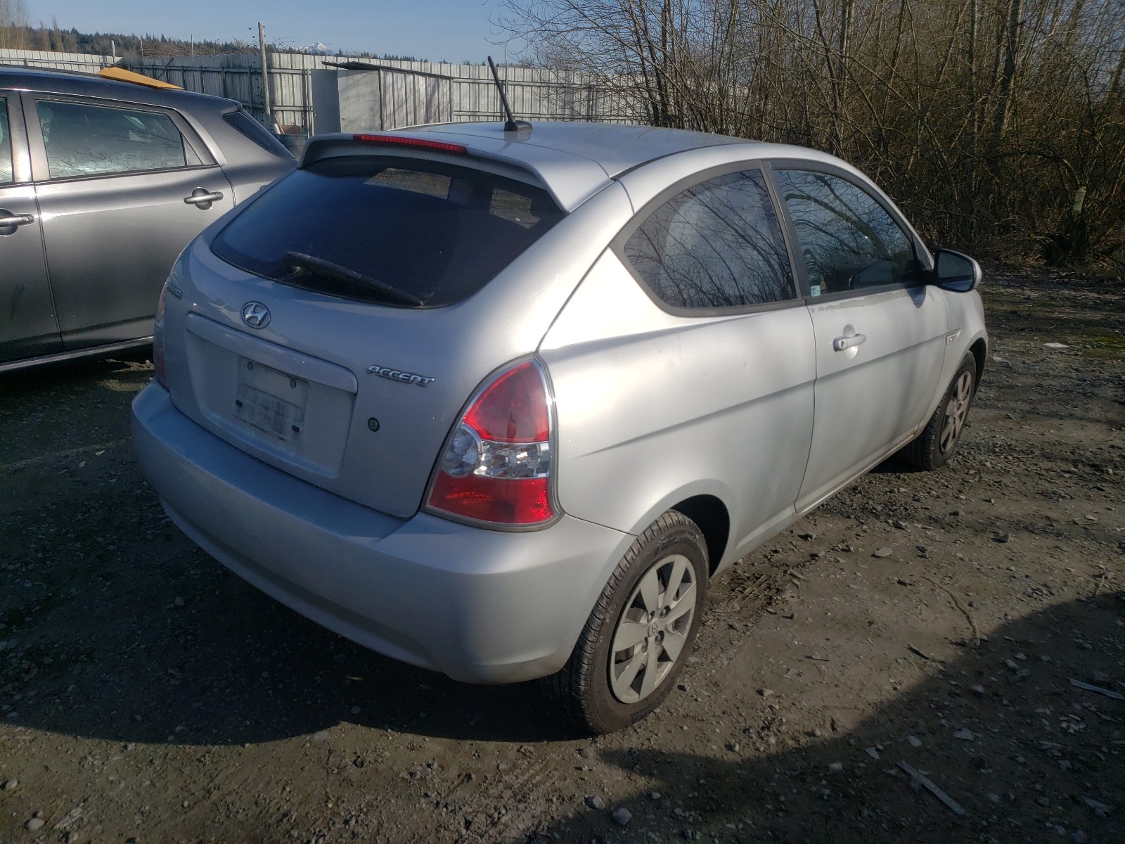 Photo 3 VIN: KMHCM3AC3BU188676 - HYUNDAI ACCENT GL 